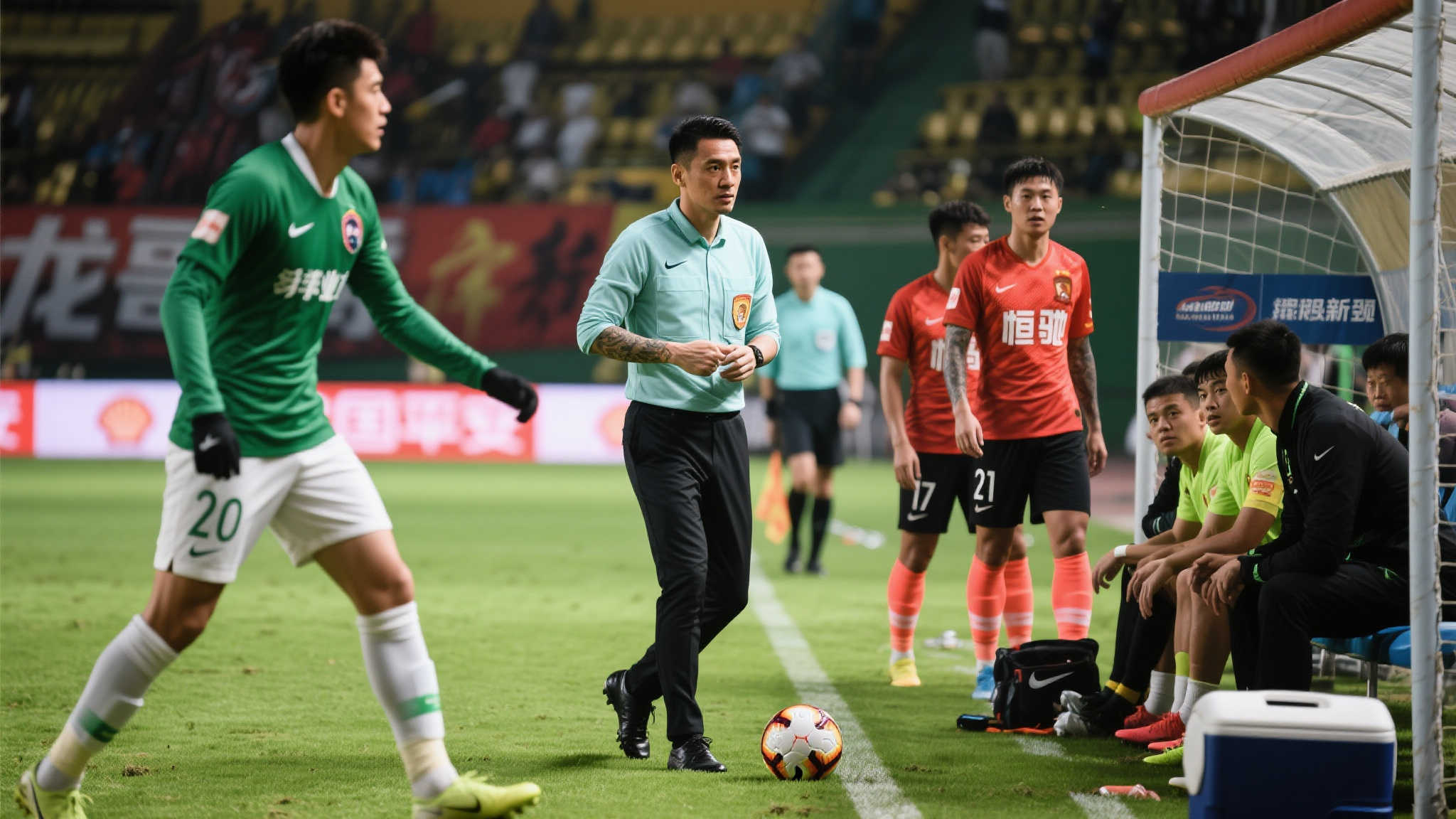 43岁传奇再现:皇马三次妙招逆袭,绝境化狂欢! 43岁传奇再现:皇马三次妙招逆袭,绝境化狂欢!